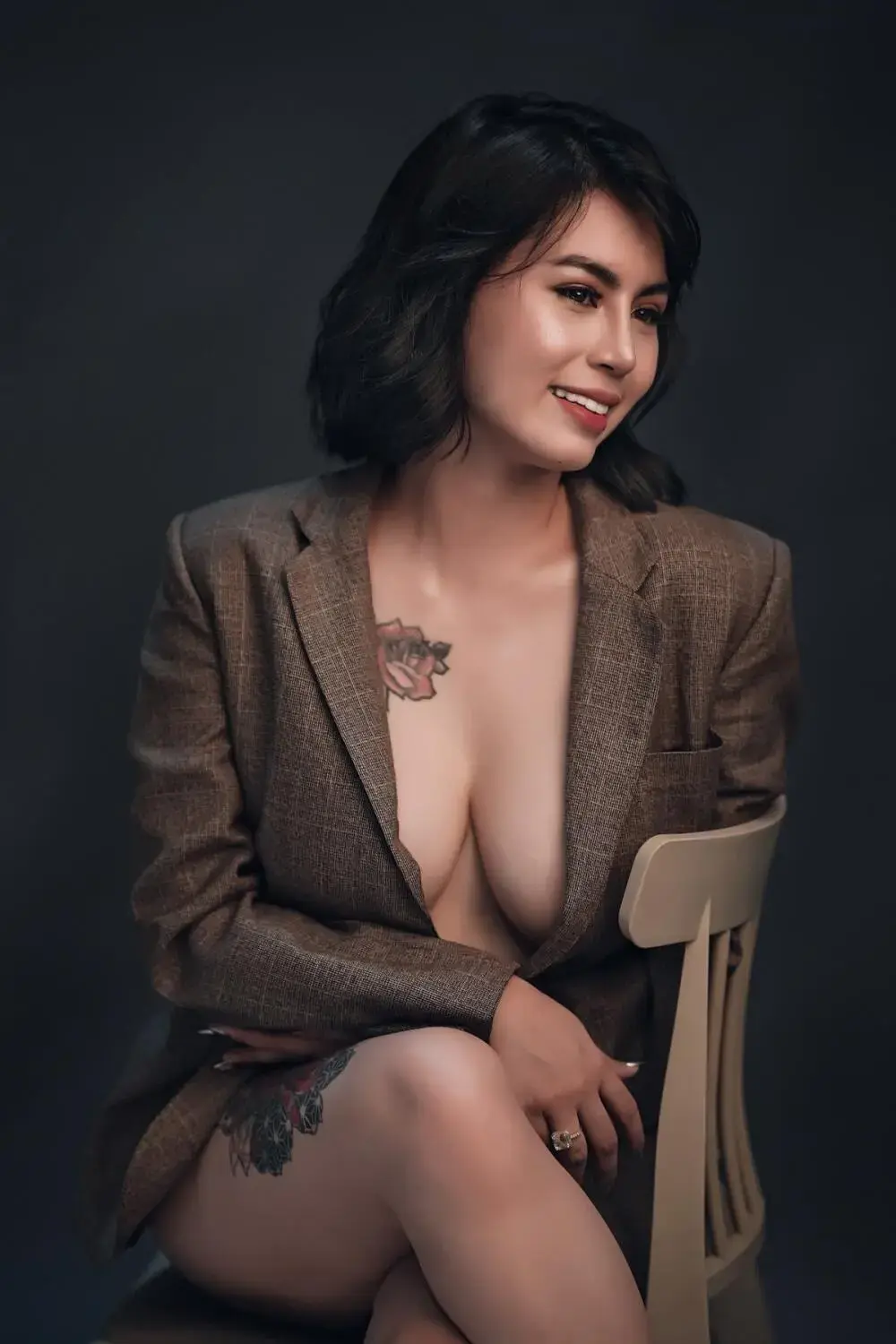 Escort Model Anne - 3