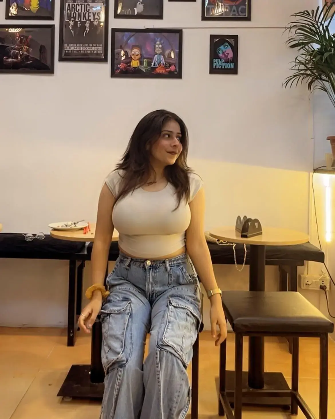 Escort Model Arpita - 5