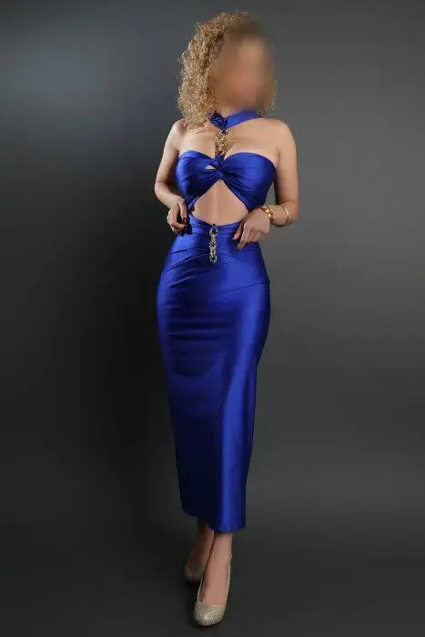 Escort Model Camila - 2