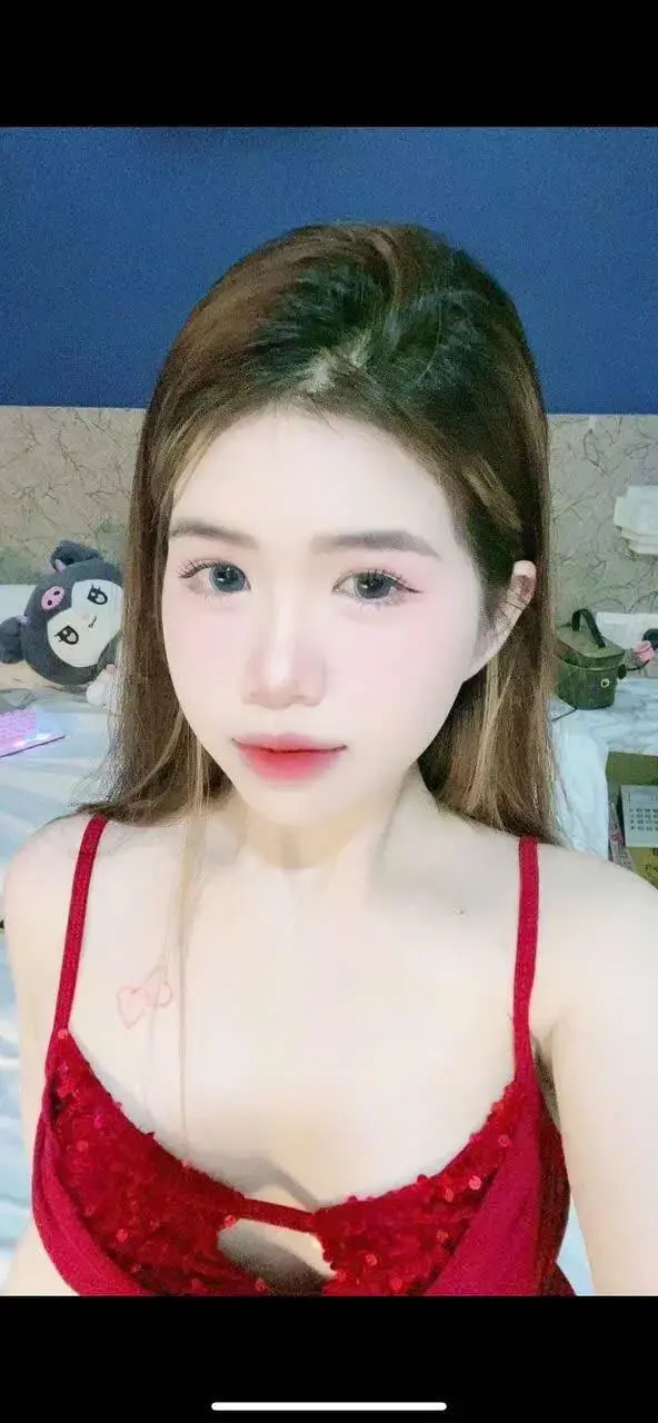 Escort Model Candy - 7