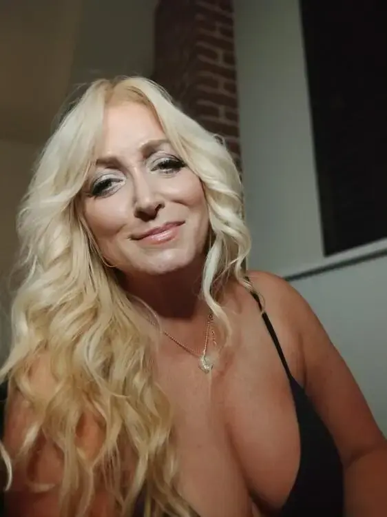 Escort Model EagleRock