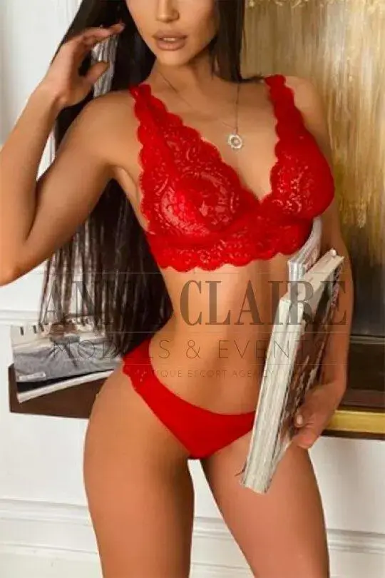 Escort Model Martina - 3