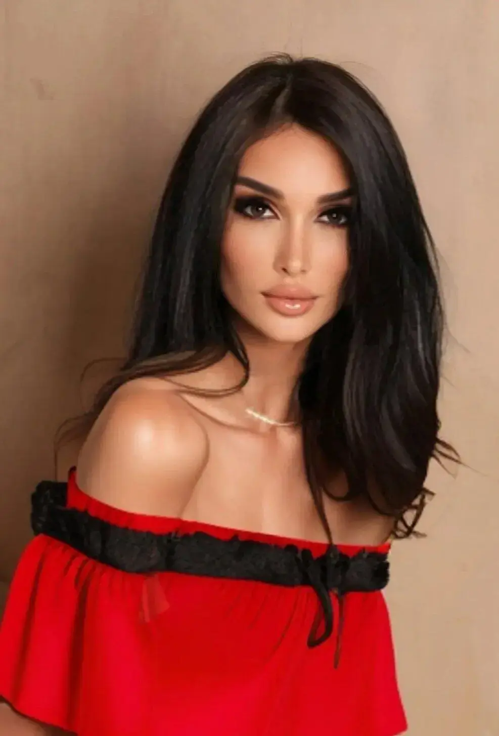 Escort Model Monica