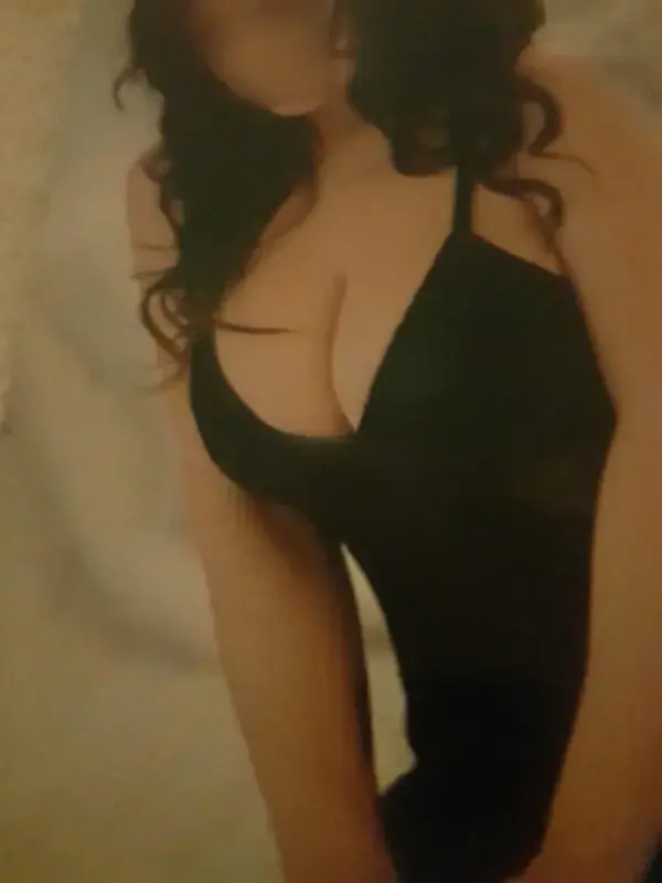 Escort Model Noelly