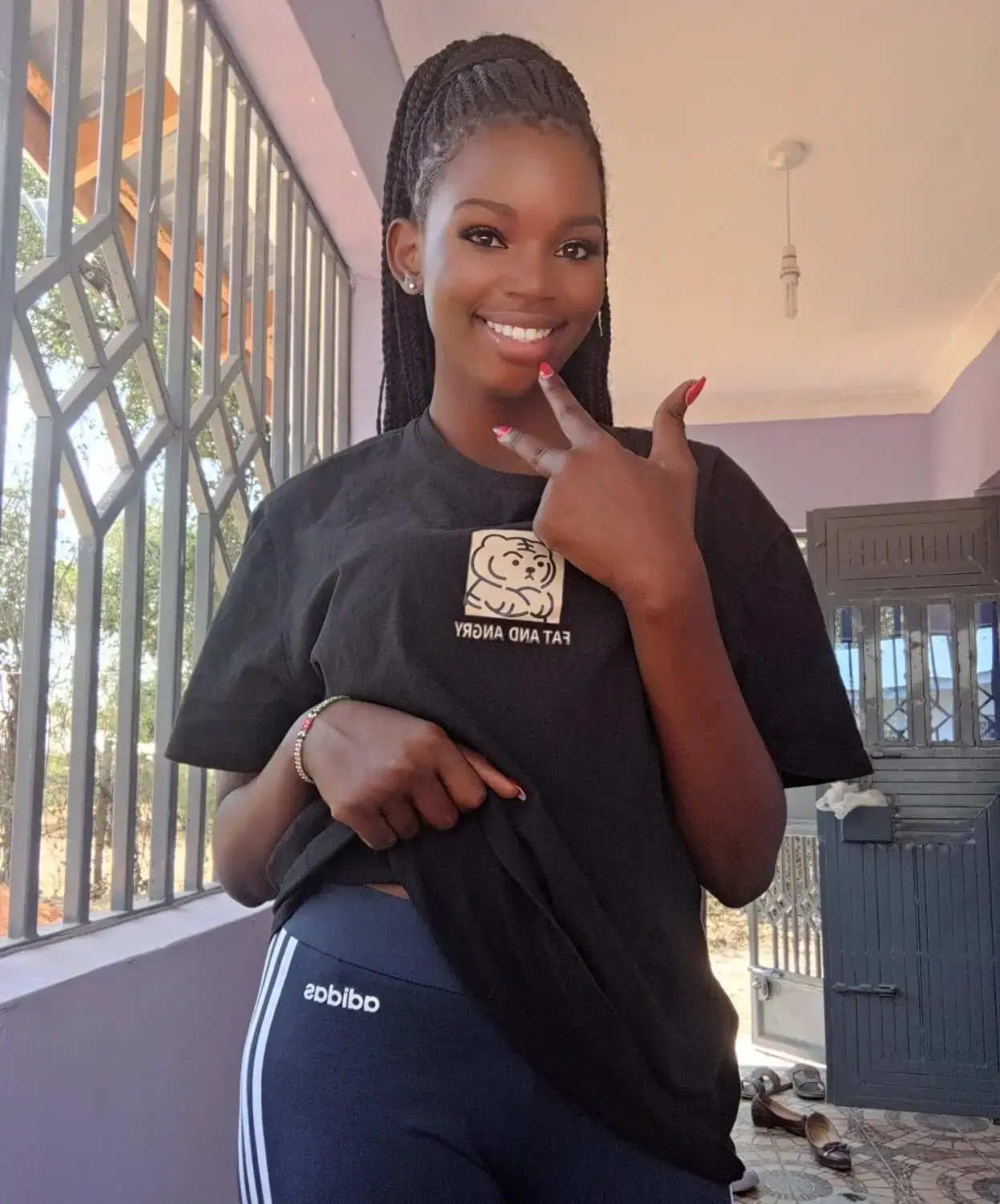 Escort Model Pressi - 7